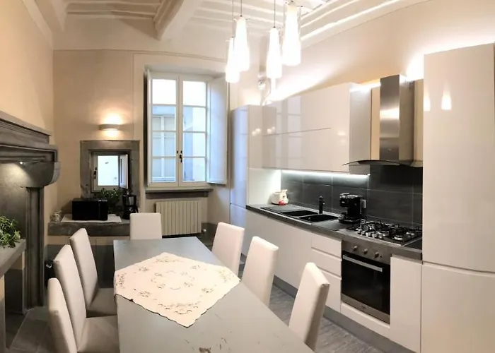 Apartment Signorelli House Cortona