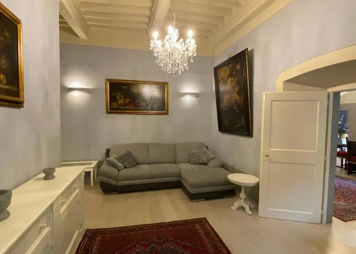 Apartment Signorelli House Cortona